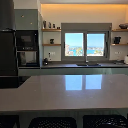 아파트 Rvg Penthouse With Pool In 포르토헬리
